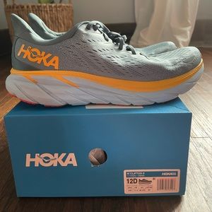 HOKA Clifton 8 w/ box